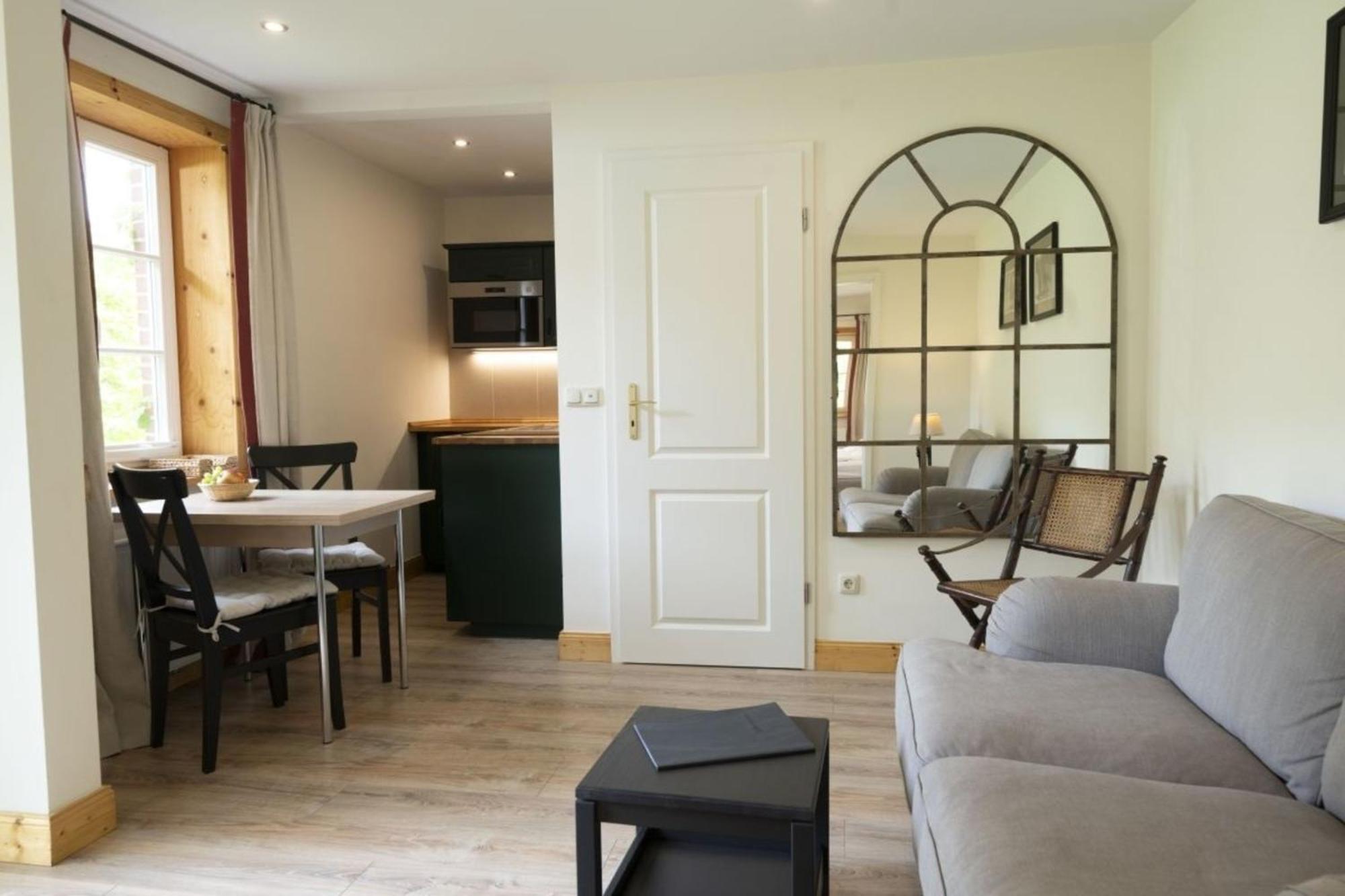 Luedersburger Strasse 15E Apartment ภายนอก รูปภาพ